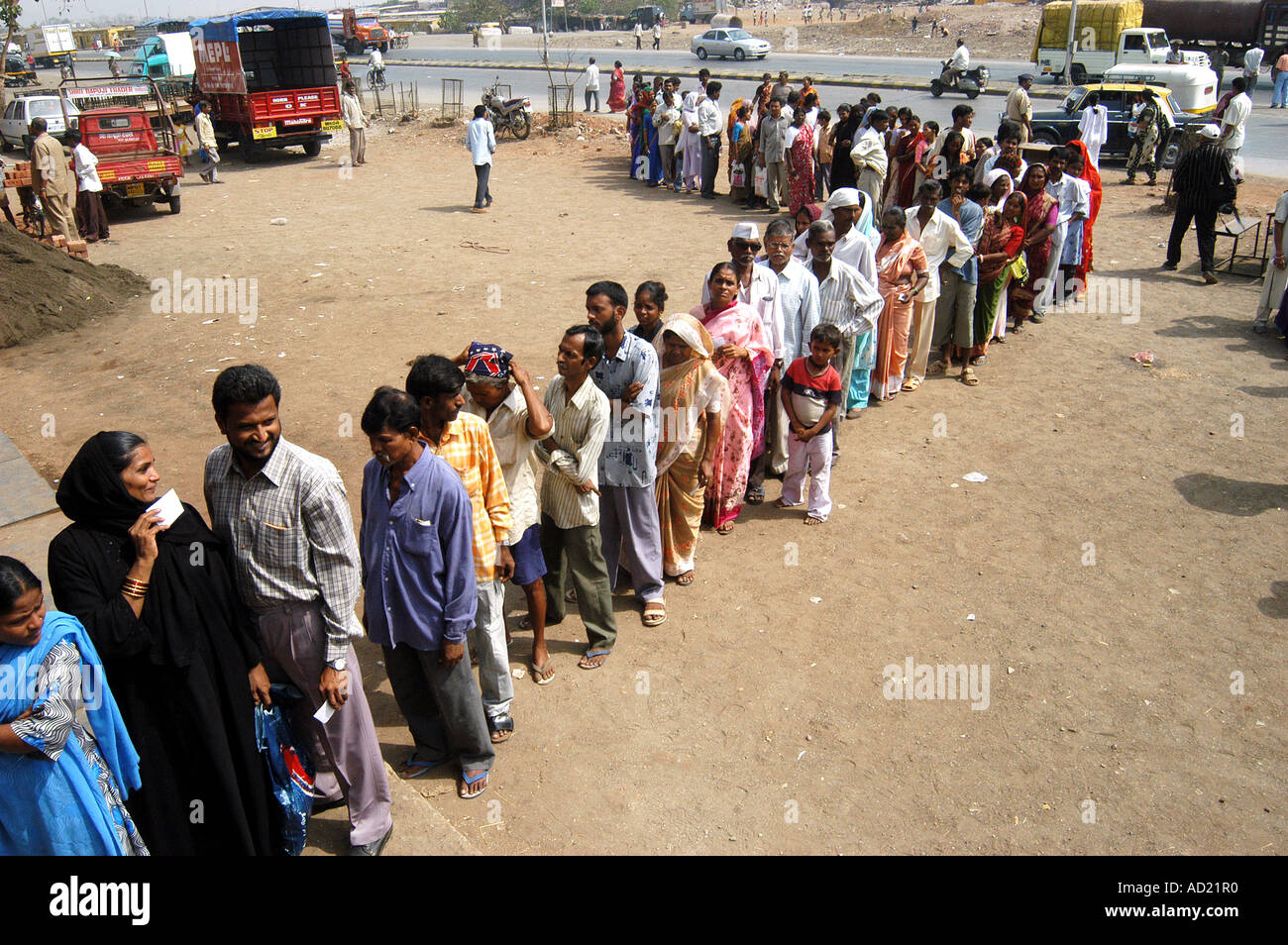 ASB73076 Indian People standing in a queue to vote Stock Photo