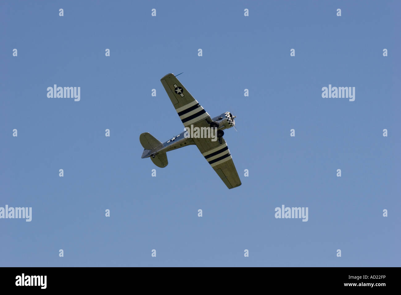 Propeller driven aircraft hires stock photography and images Alamy