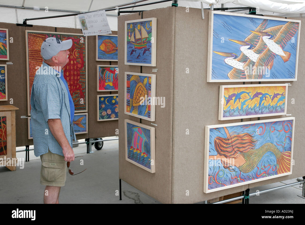 Virginia Beach Virginia Boardwalk Art Show Festival senior man Stock