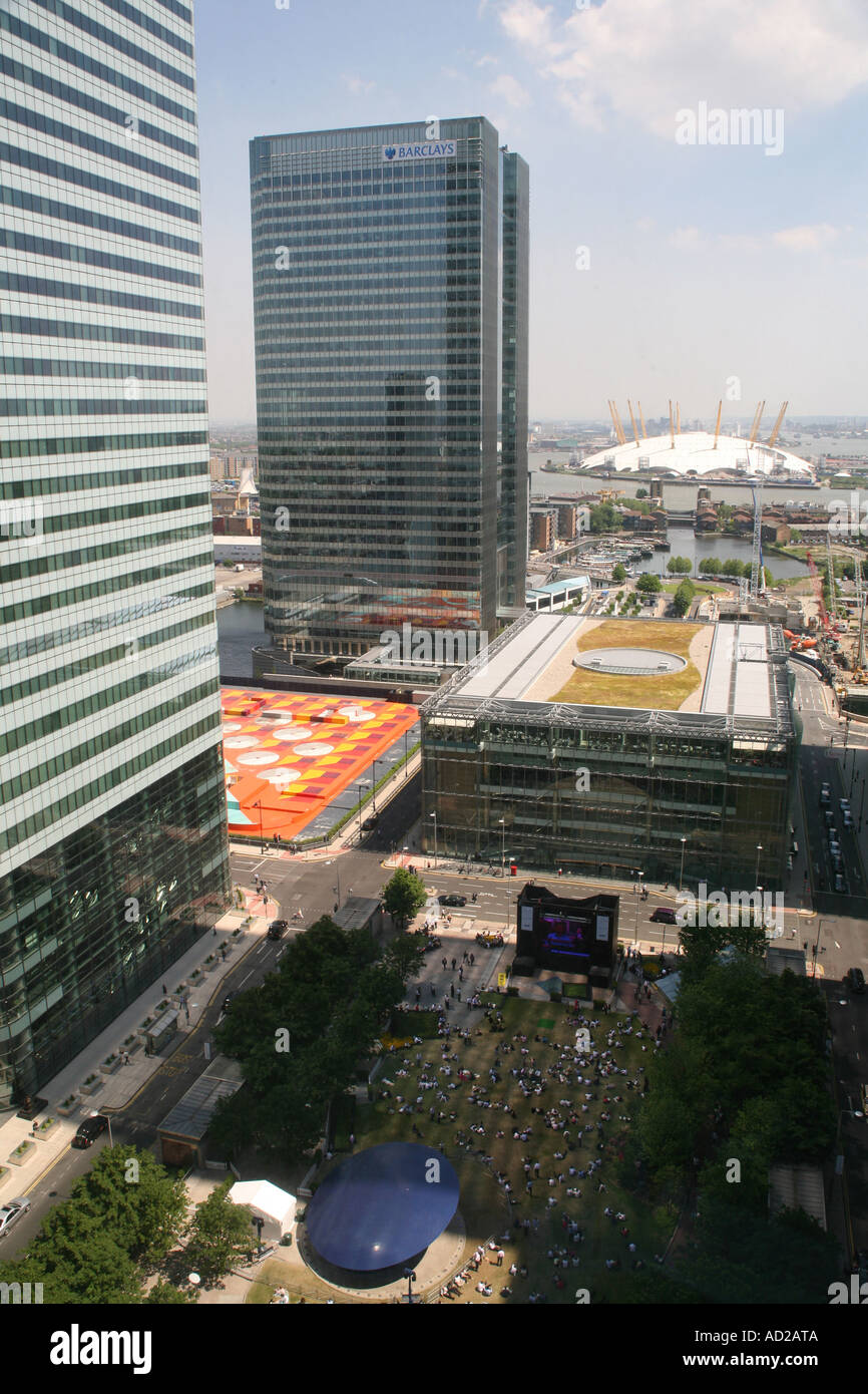 Barclays canary wharf view hi-res stock photography and images - Alamy