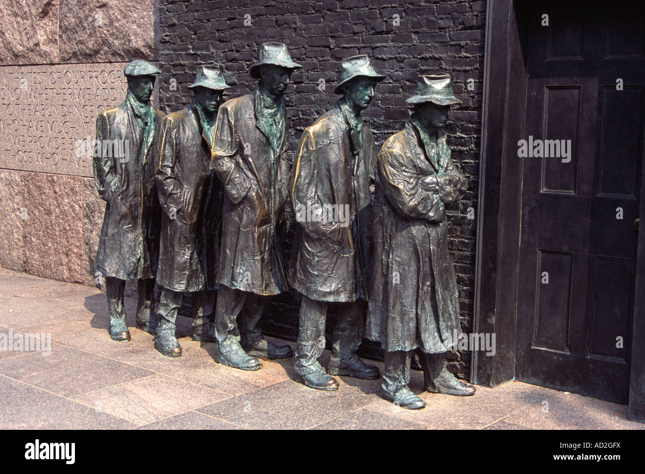 Franklin Delano Roosevelt Memorial, Statue of Great Depression bread line, Washington, DC, USA Stock Photo