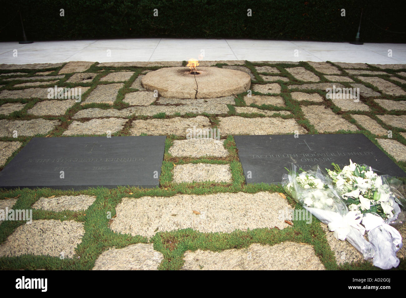 John F Kennedy and Jacqueline Bouvier Kennedy Onassis graves, Arlington National Cemetery, Virginia, USA Stock Photo