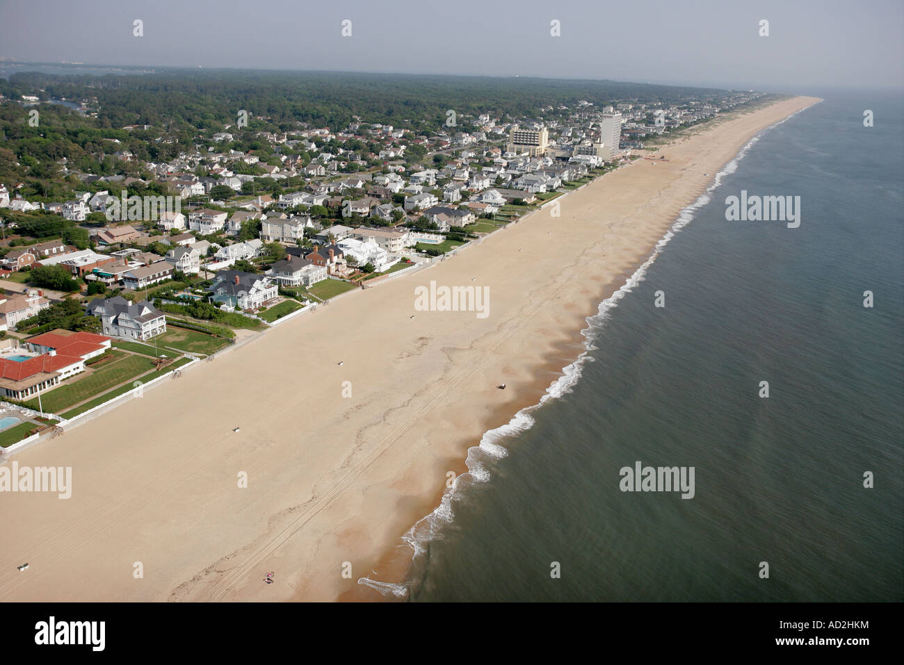 Virginia Beach Virginia aerial Atlantic Ocean shore North Beach Stock Photo: 13283767 - Alamy