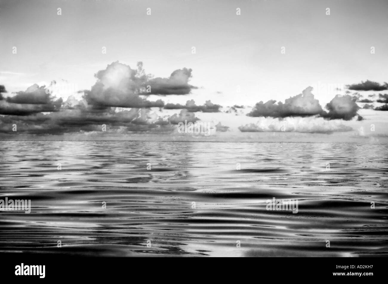 Caribbean ocean sky Black and White Stock Photos & Images - Alamy