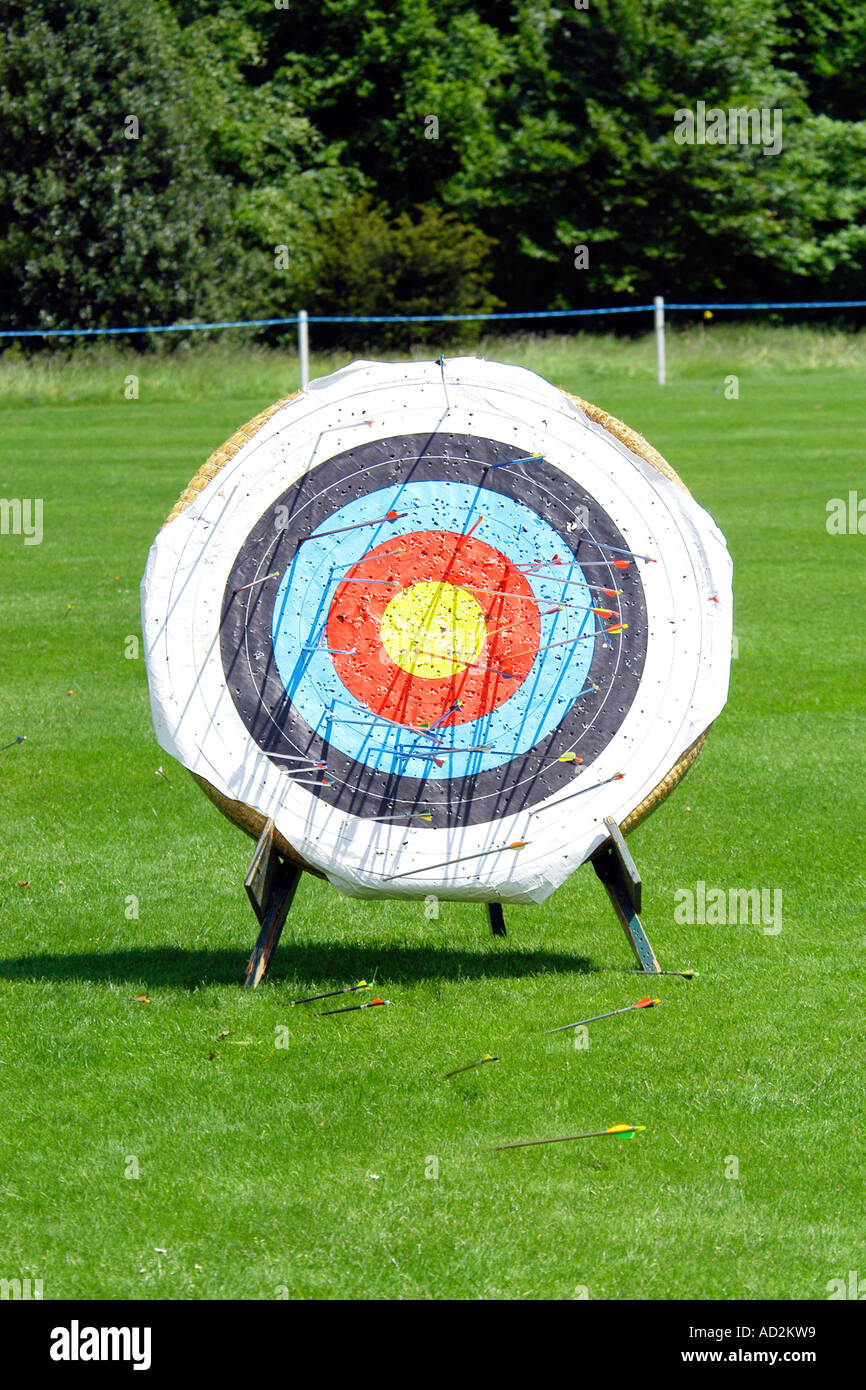 An Archery target Stock Photo Alamy