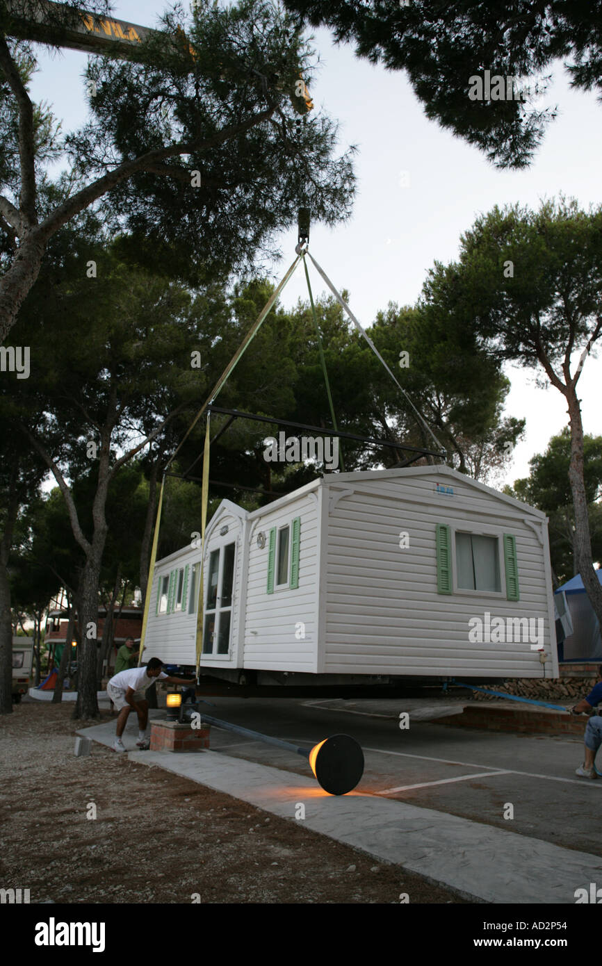 Caravan crane lift hires stock photography and images Alamy