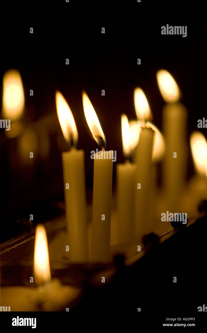 Prayer candles lit in Gloucester catherdral Stock Photo Alamy