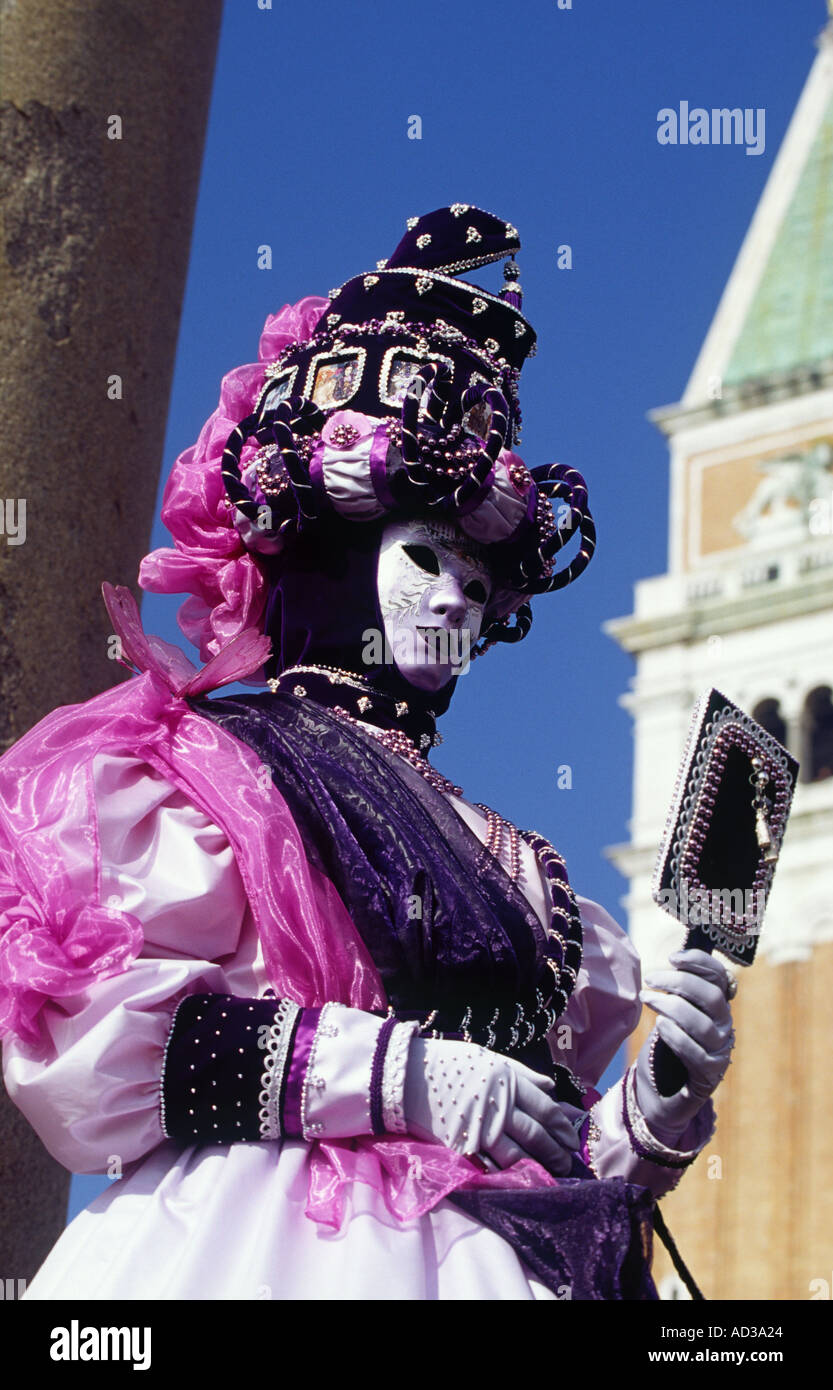 Traditional venice carnival costume hi-res stock photography and images ...