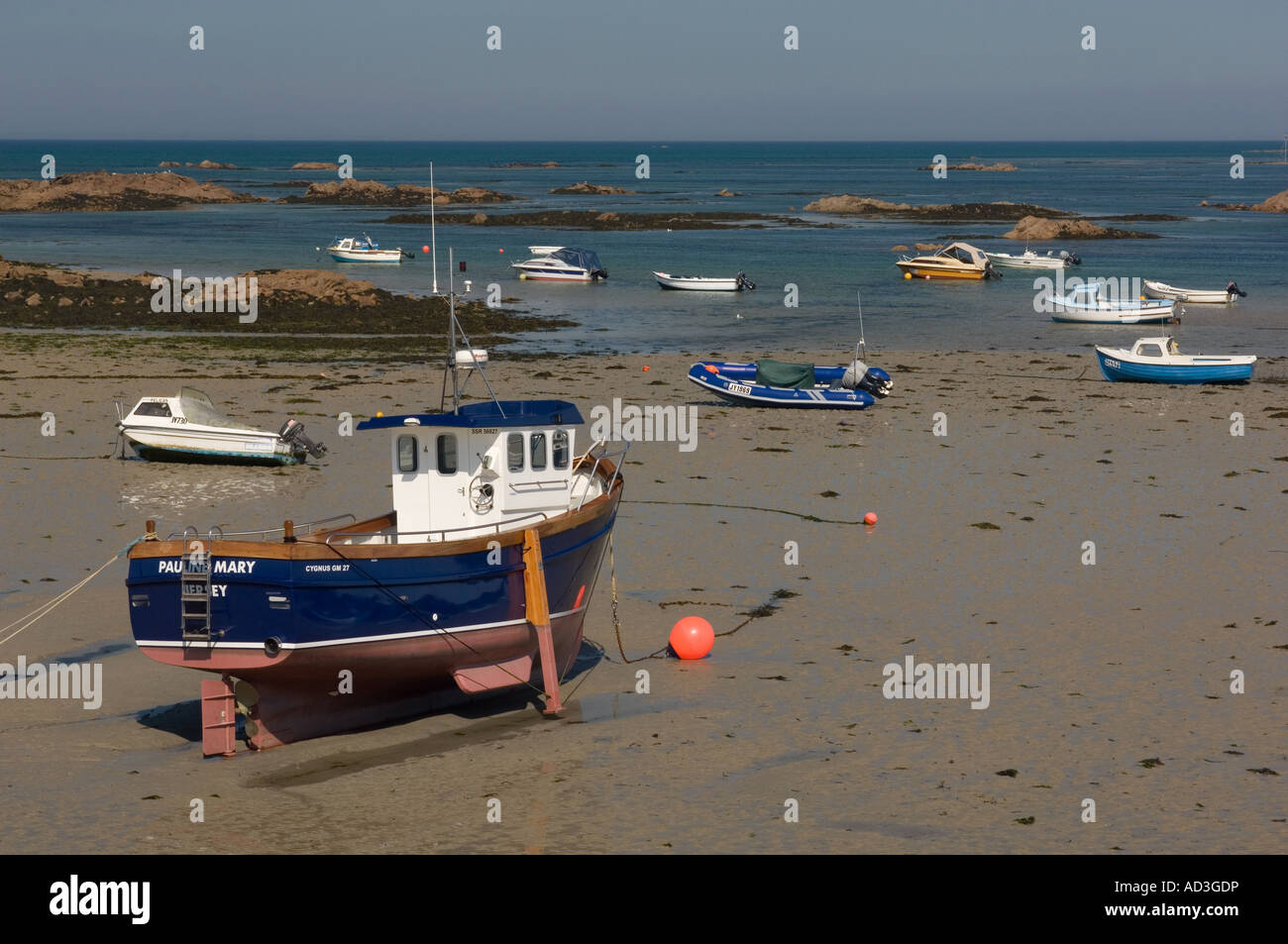 Jersey la rocque harbour hires stock photography and images Alamy