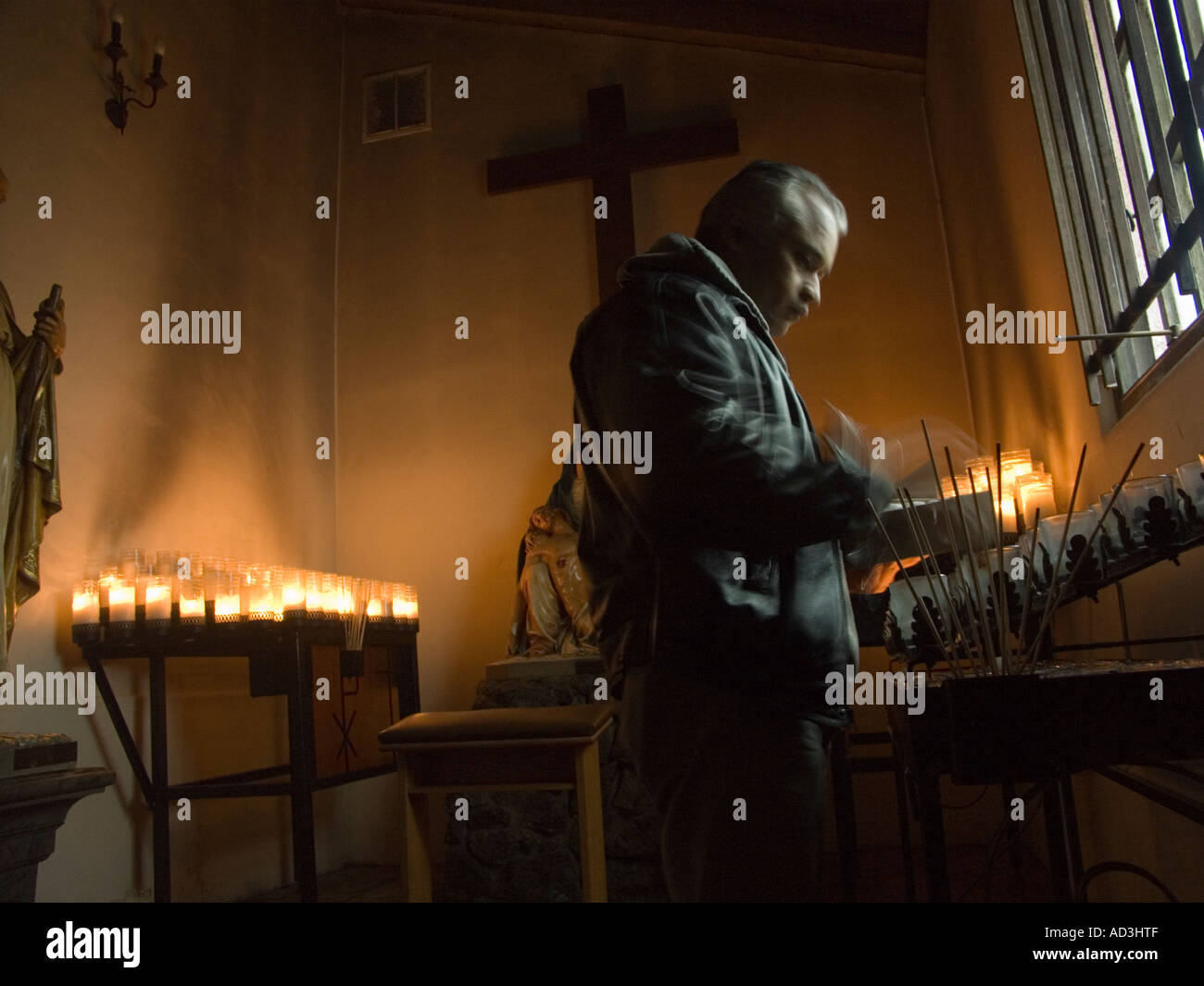 Church goers hires stock photography and images Alamy