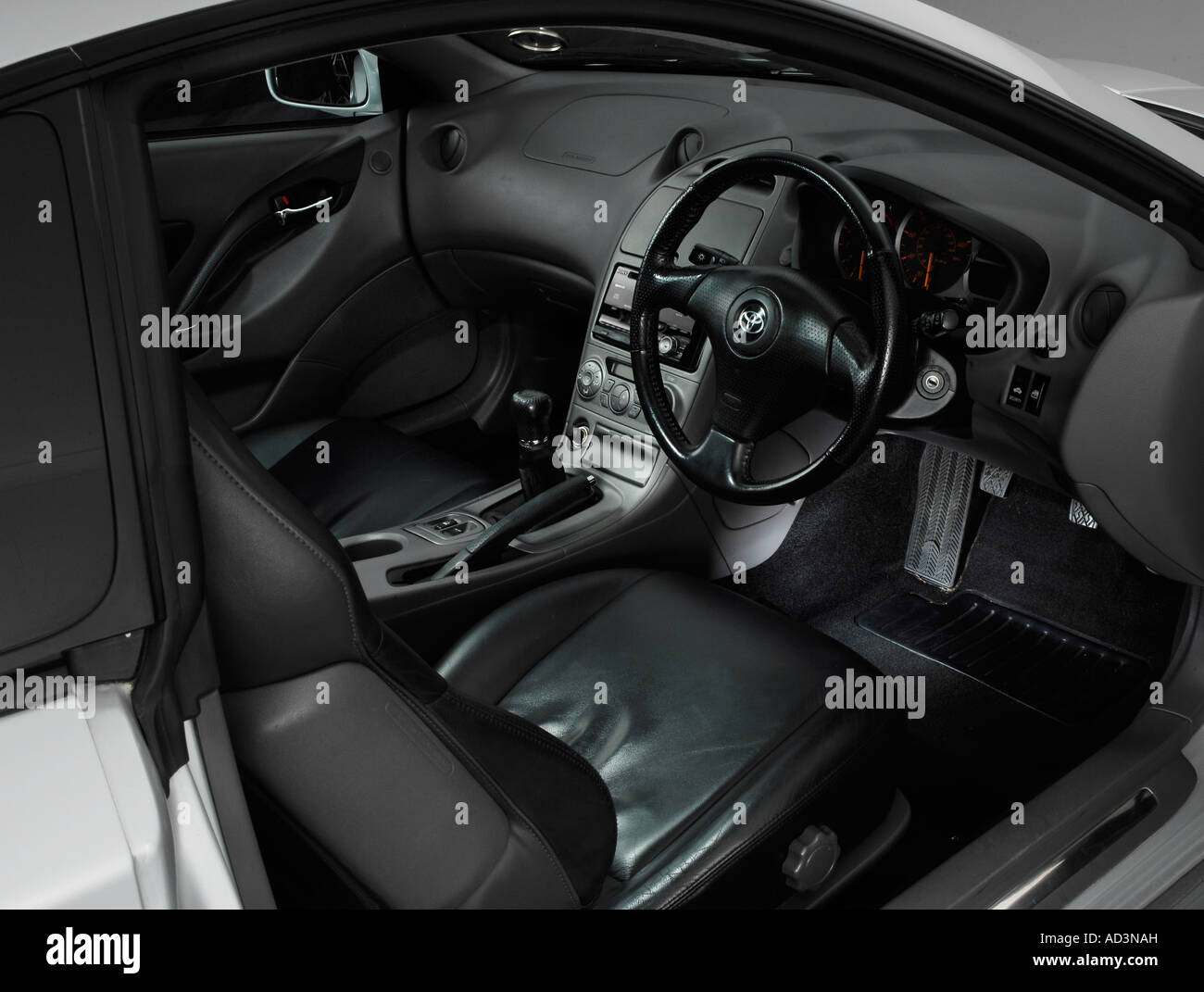 Custom Toyota Celica Interior vlr.eng.br