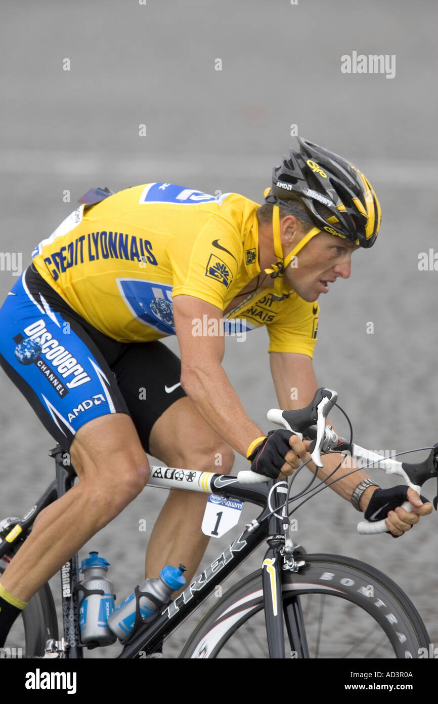 Lance Armstrong 7 time Winner of the Tour de France Stock Photo Alamy