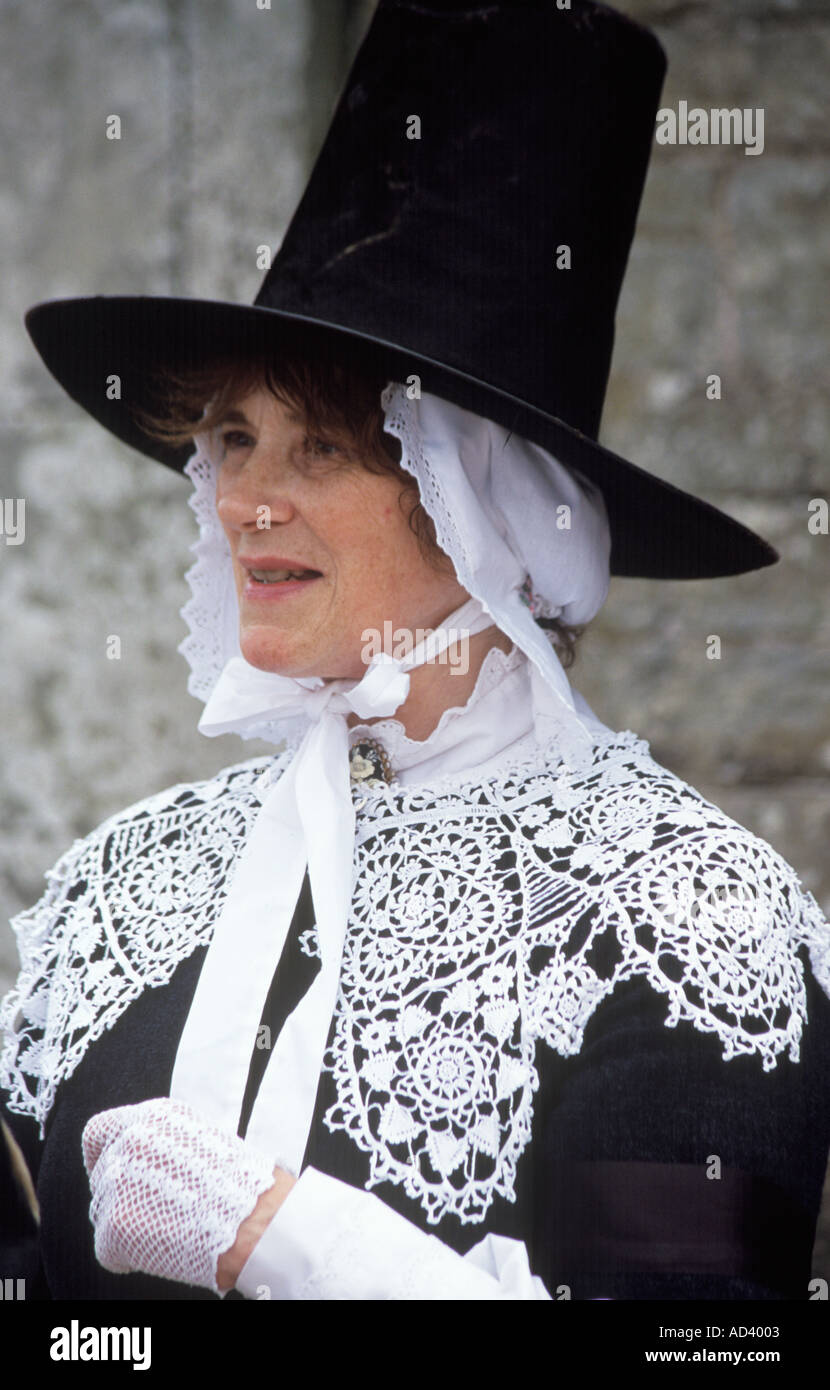 Traditional welsh costume hires stock photography and images Alamy