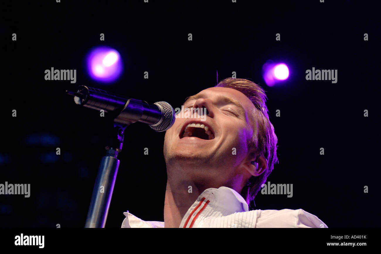 Ronan Keating performs on stage. Picture by Jim Holden. Stock Photo