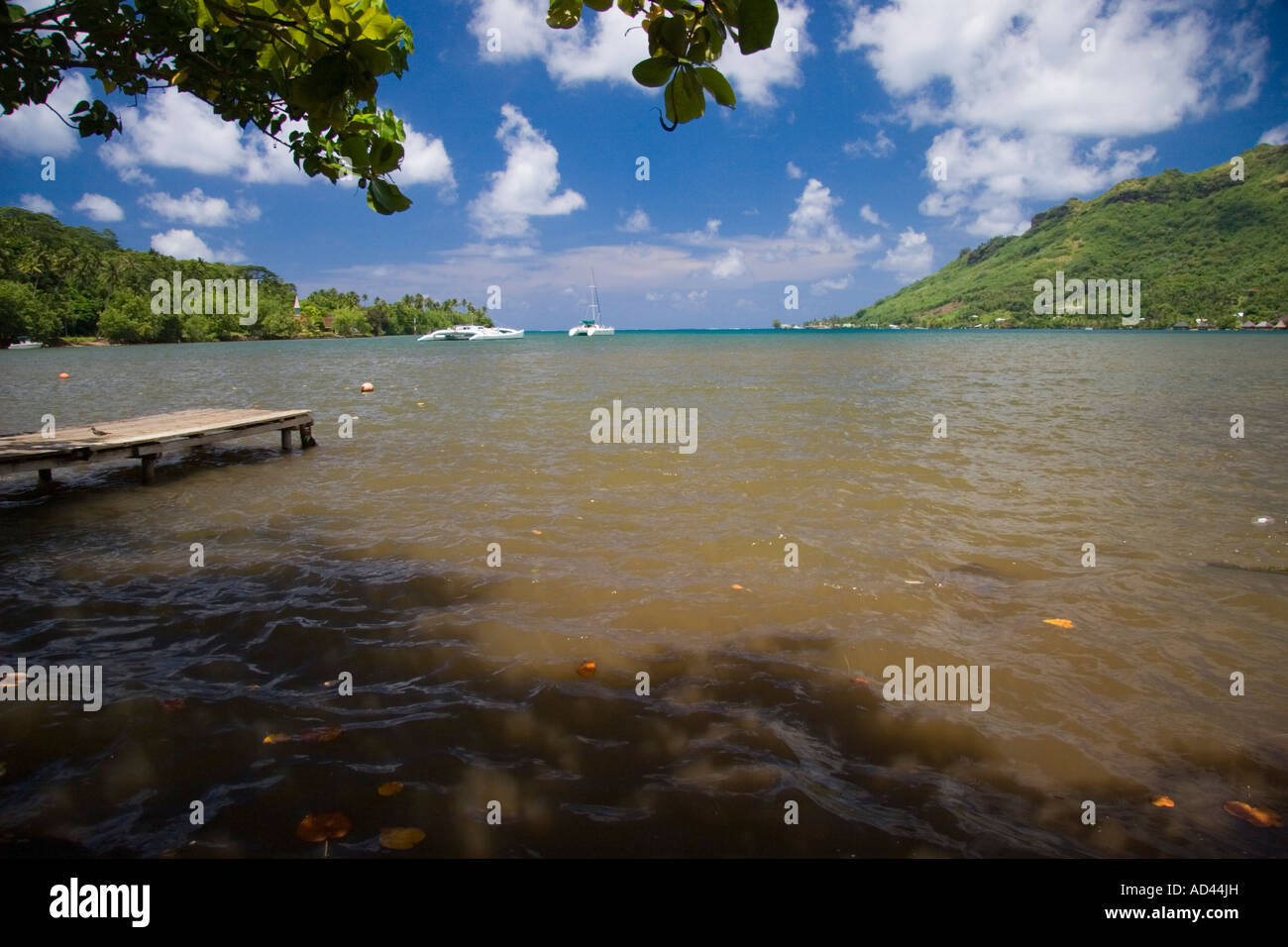 Captain cook tahiti hi-res stock photography and images - Alamy