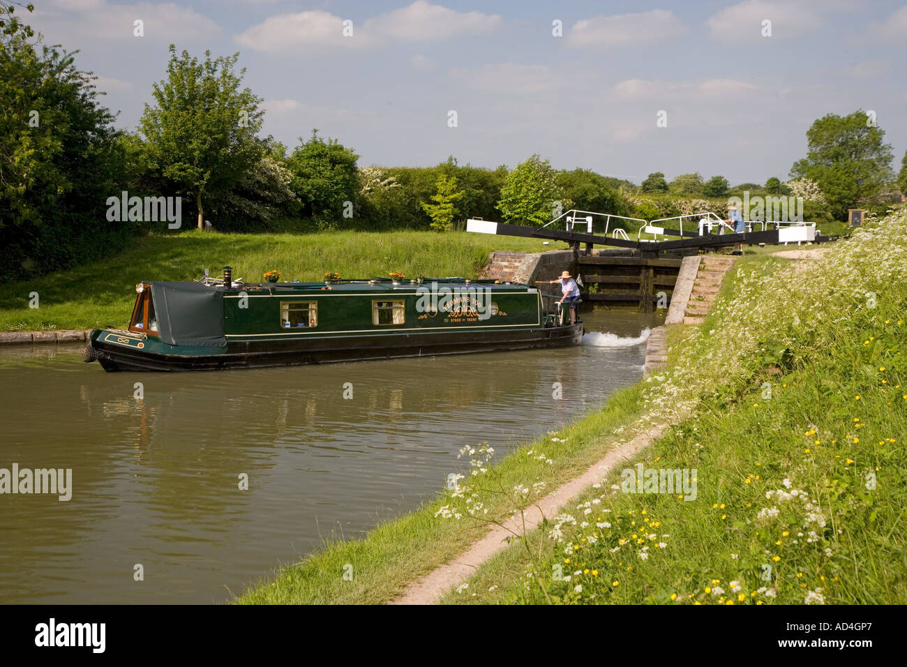 Navigation lock hi-res stock photography and images - Alamy