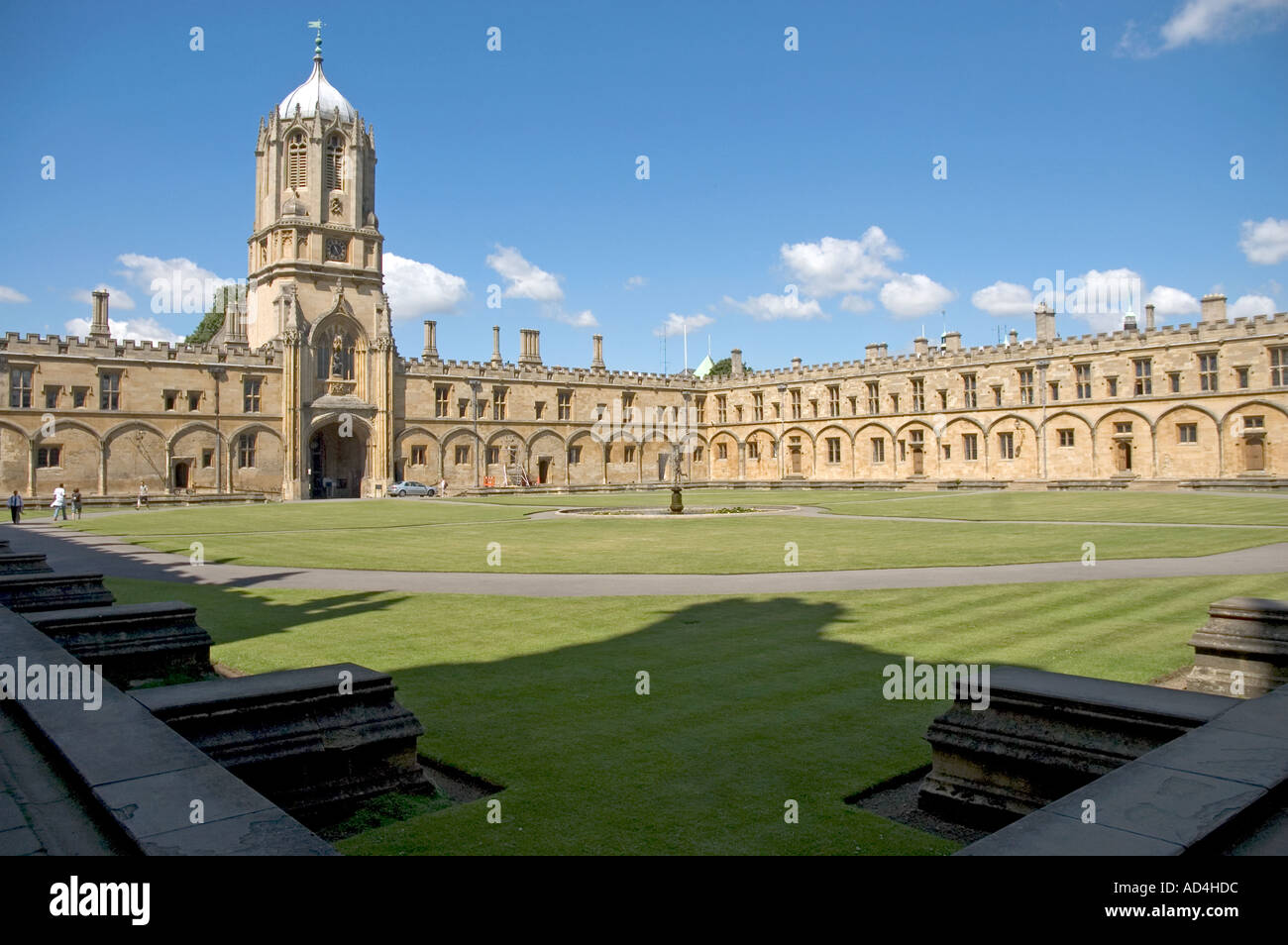 Tom Tower Quadrangle Oxford University Oxfordshire England Stock Photo