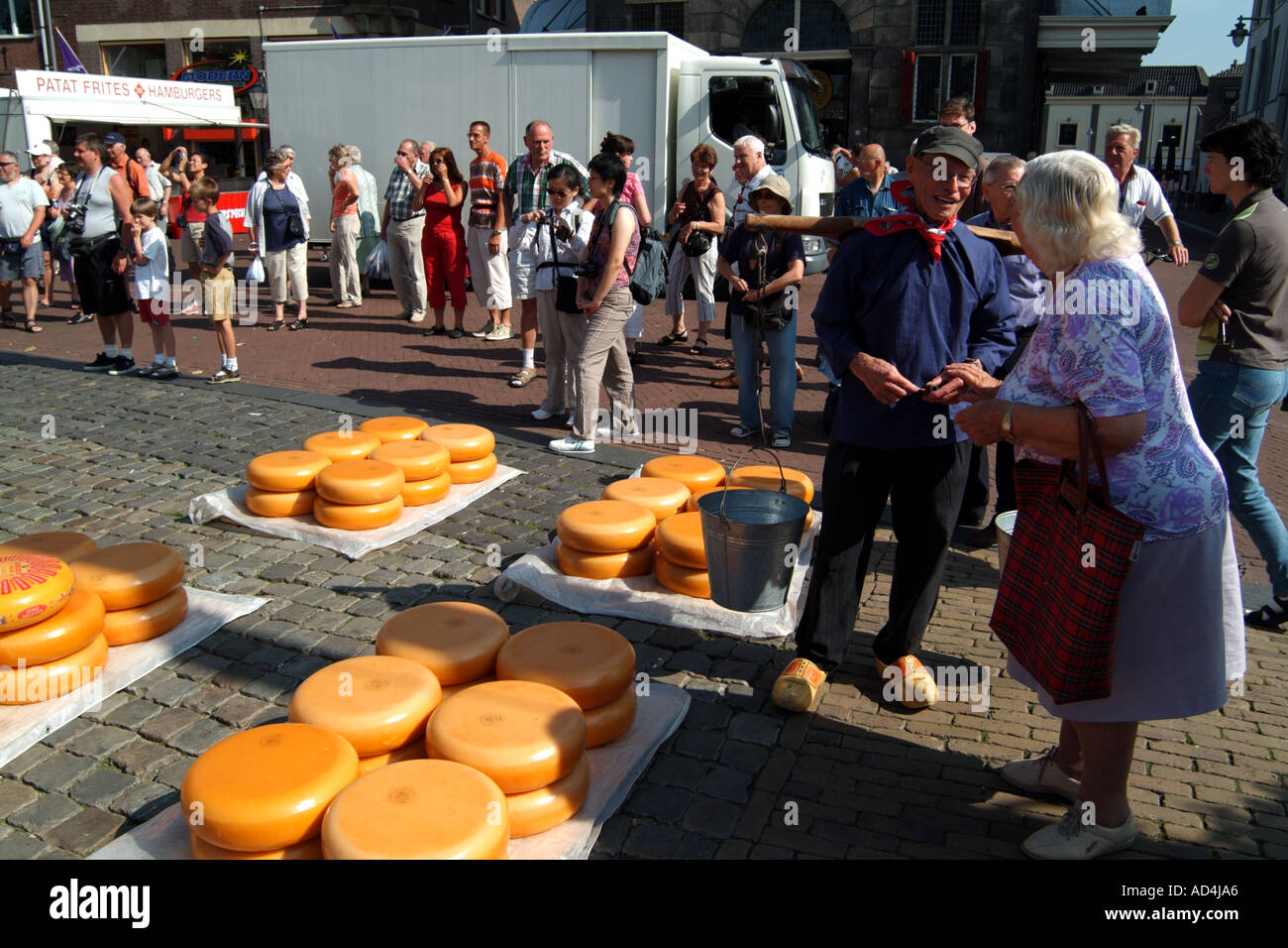 Gouda Holland Netherlands the Cheese Market at the Stadhuis Stock Photo Alamy