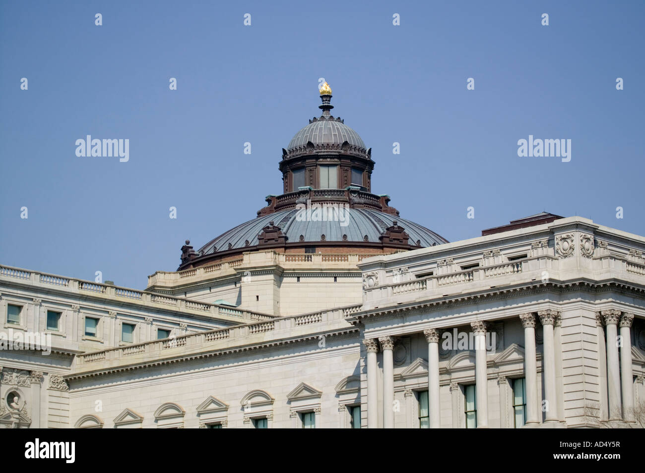 Library of Congress is largest library in world,Washington DC District