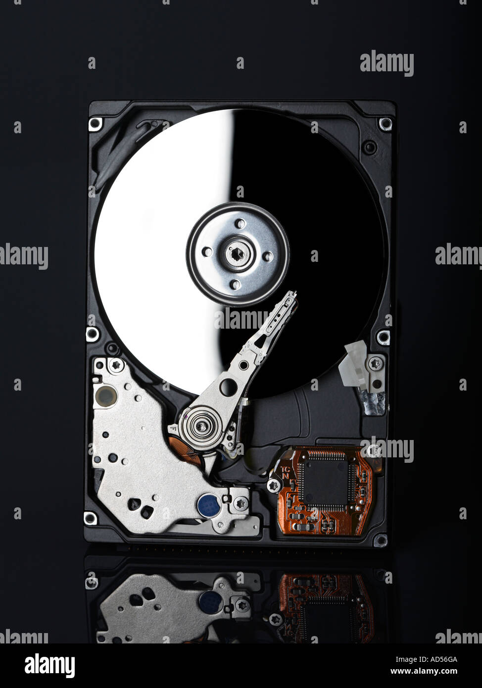 Inside view of computer hard drive - hard disk, harddrive, harddisk,  interior Stock Photo - Alamy