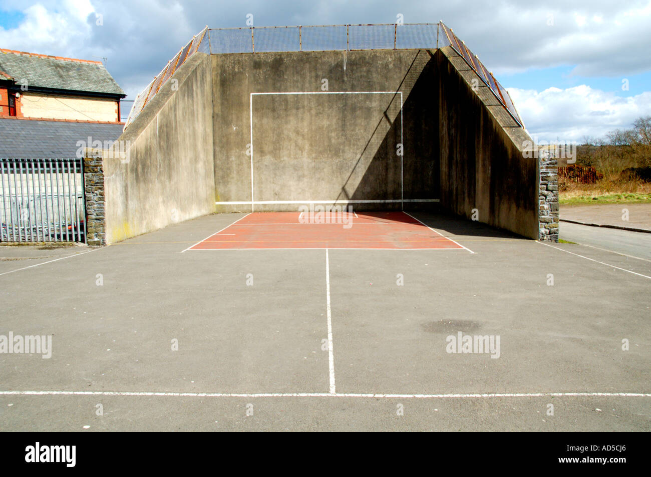 Historic Handball Court In Village Of Nelson Near Caerphilly In The AD5CJ6 