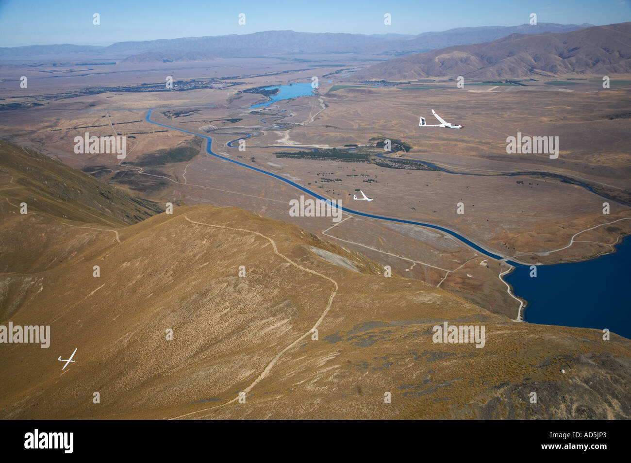 Gliders soaring over Ben Ohau and Lake Ohau Mackenzie Country South ...