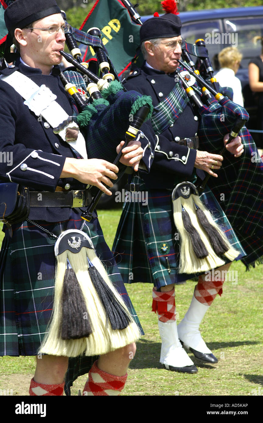 scottish bagpipe player scottish bagpipe player