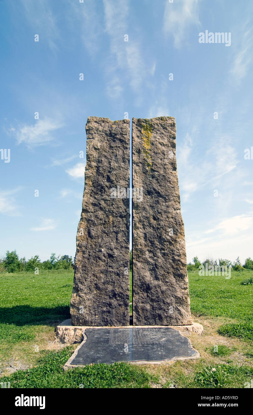 The Ardington and Lockinge Millennium Sundial and Solar System stone circle and woodland Oxfordshire The Millennium sundial Stock Photo