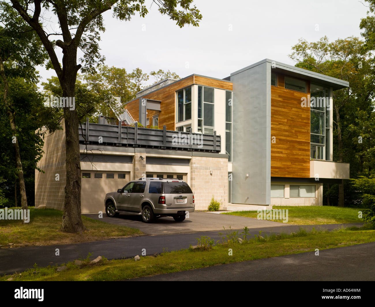 Big Dig House, Six Moon Hill, Lexington, Boston, Massachusetts, USA