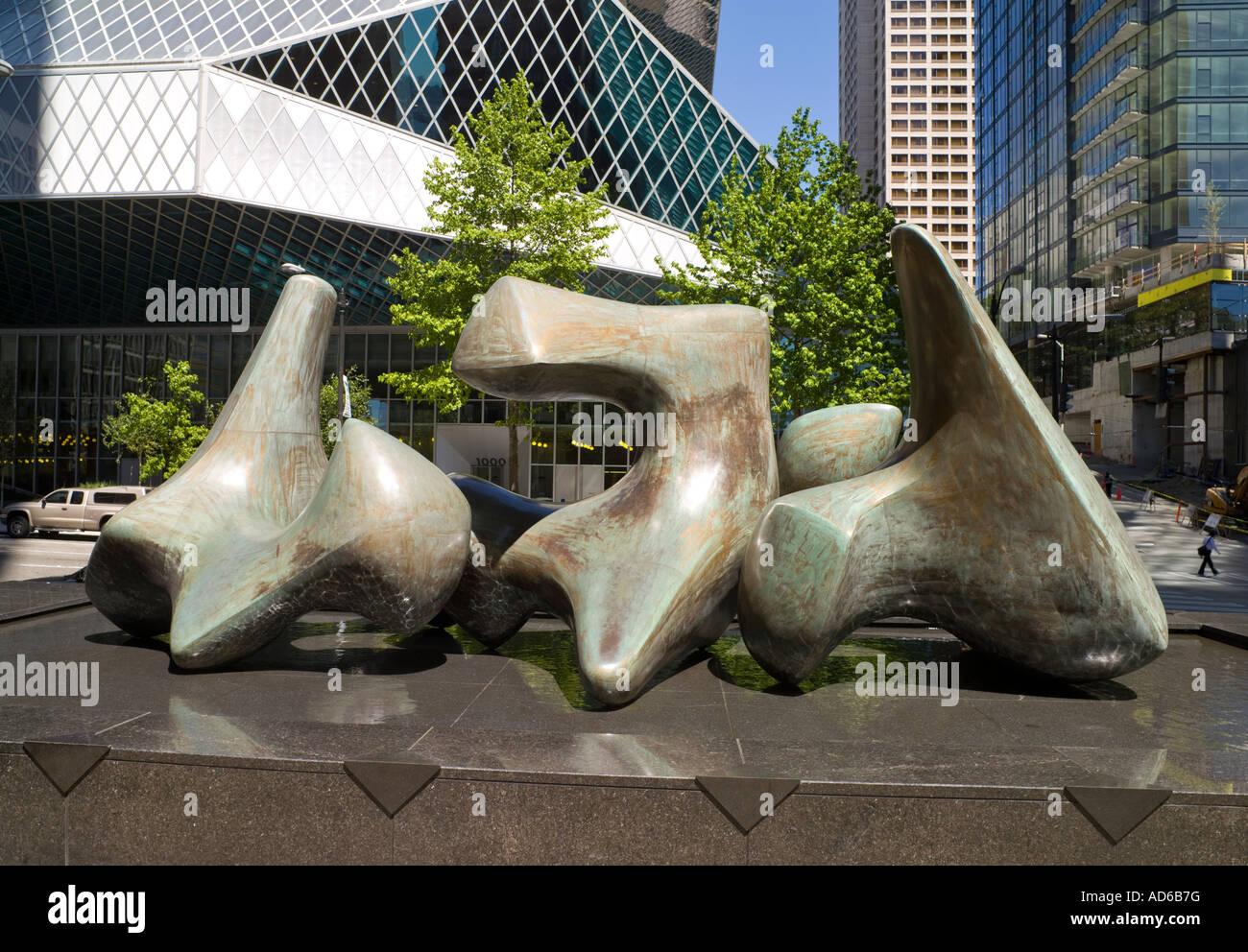 Vertebrae by Henry Moore, 1001 4th Avenue, Seattle, Washington State, USA Stock Photo