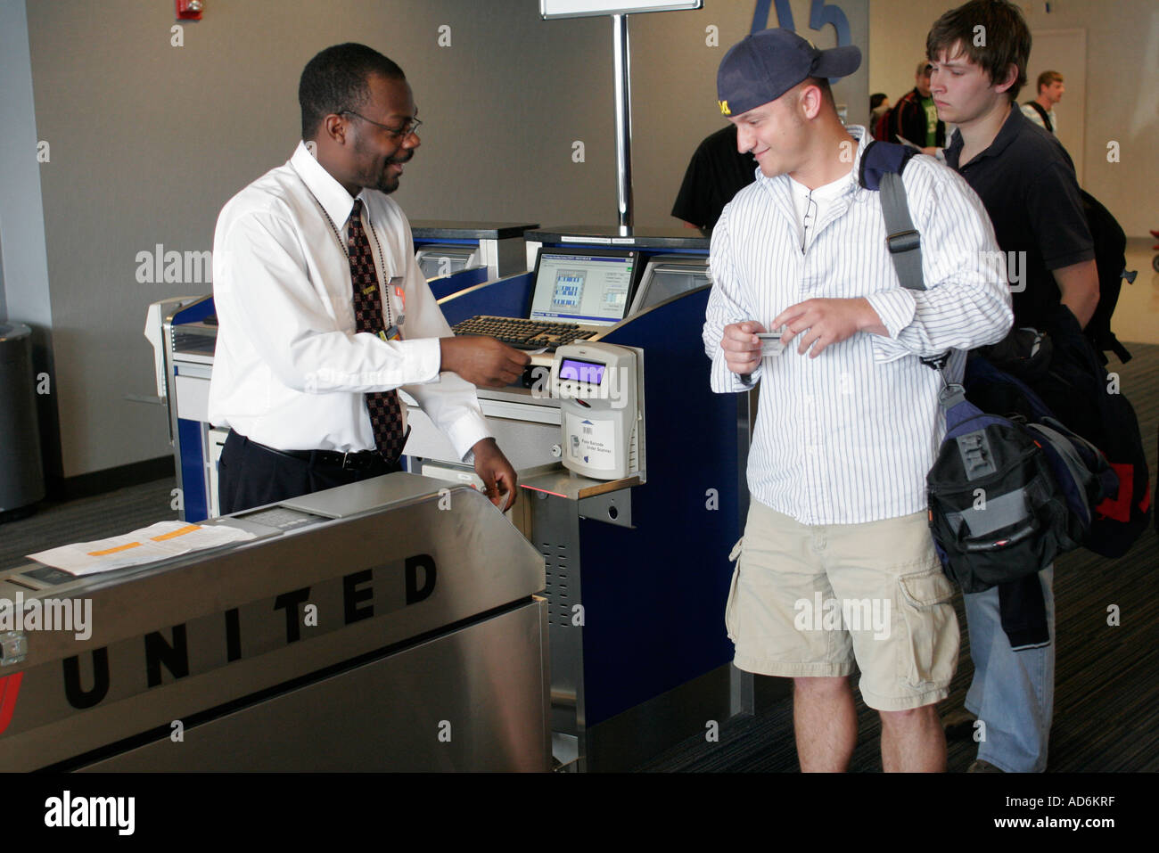 Ticket agent united boarding gate hires stock photography and images