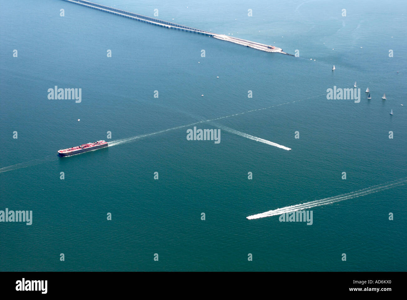 Virginia Va South Chesapeake Bay Bridge Tunnel Barge Boats Seen Stock Photo Alamy