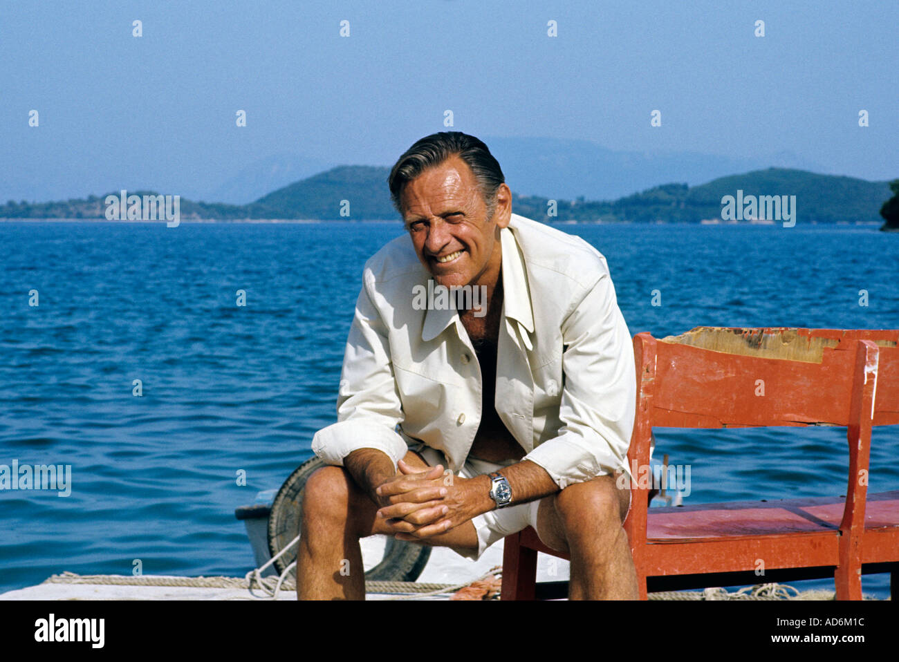 ACTOR WILLIAM HOLDEN ON THE FILM SET OF FILM FEDORA ON LOCATION IN ...