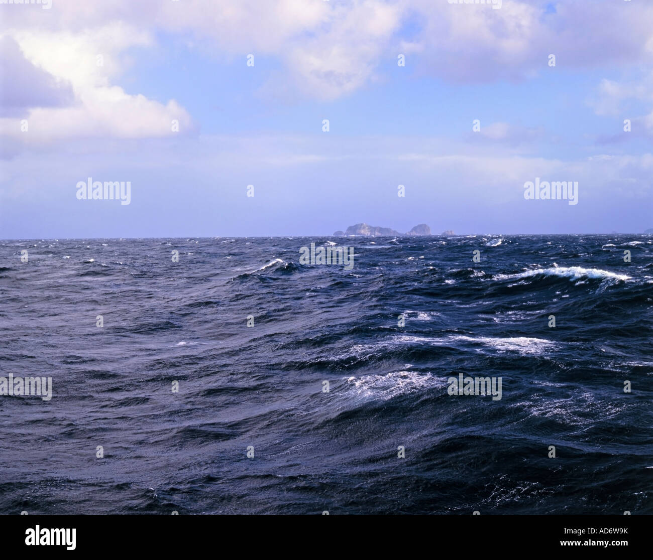 Rough stormy seas off hi-res stock photography and images - Alamy