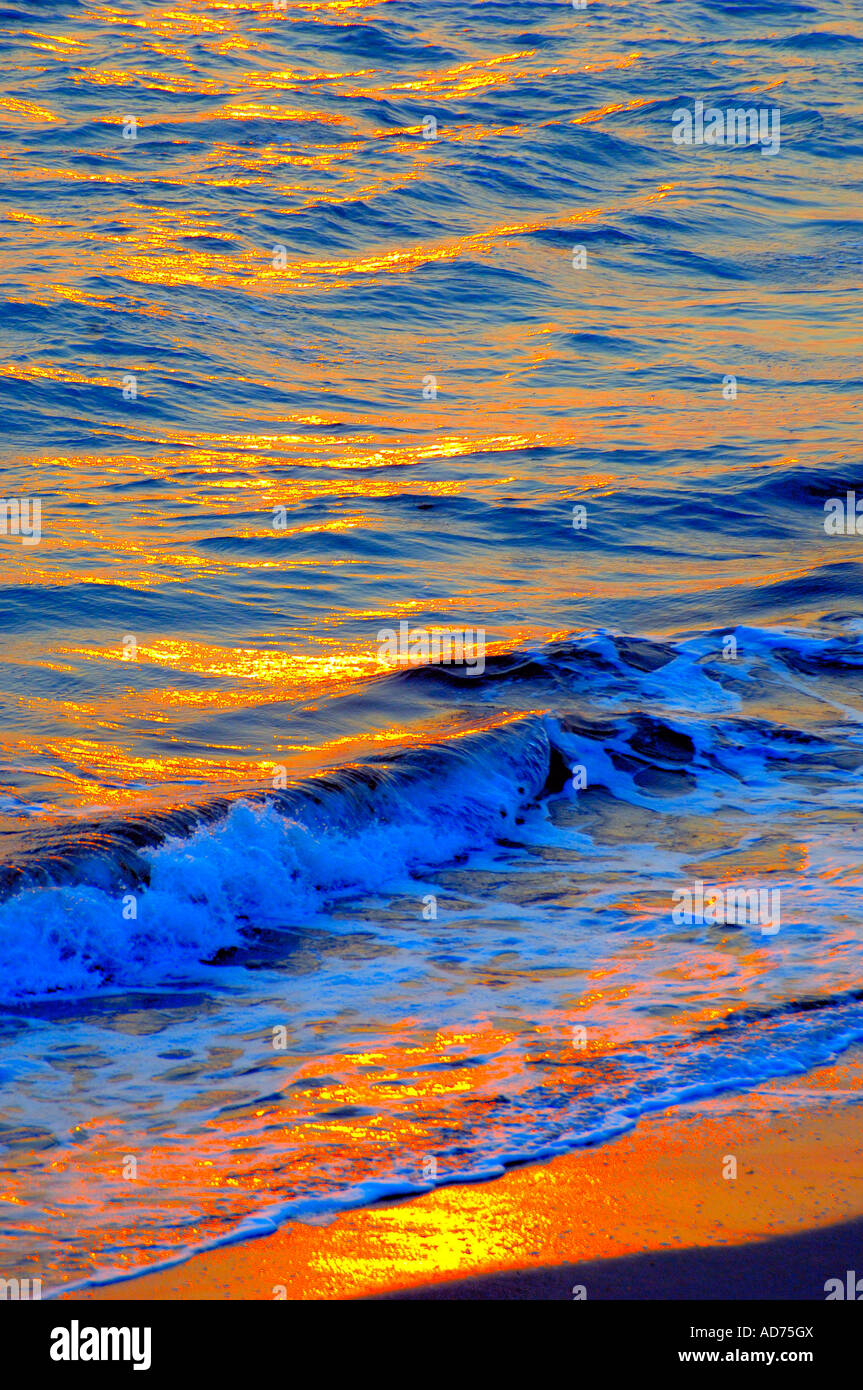 sunset reflected on sea waves beach florida usa Stock Photo - Alamy