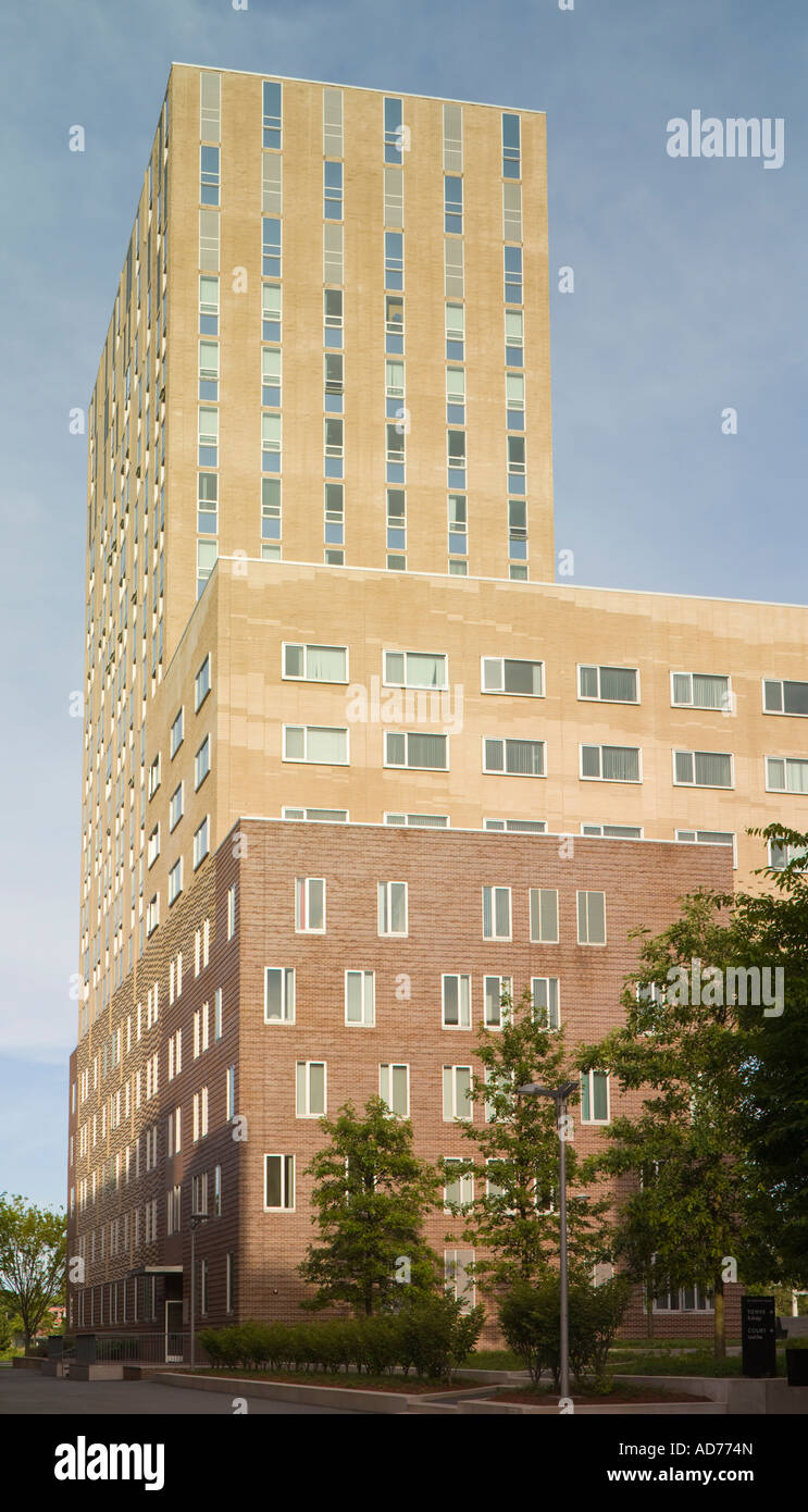 Graduate student apartments, Harvard University, Allston, Massachusetts