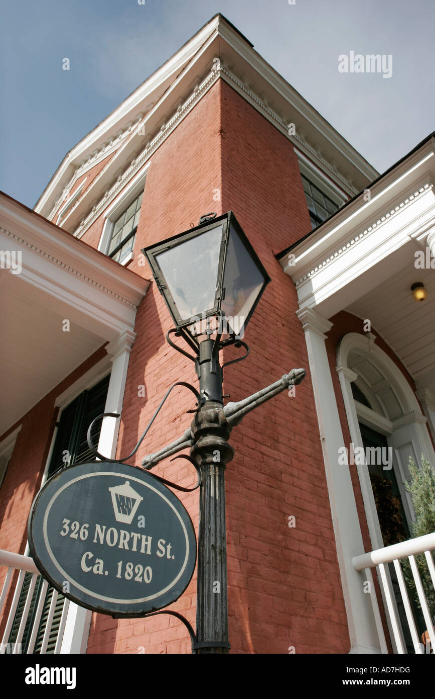 Portsmouth Virginia,North Street,Olde Towne Historic District,lamppost,sign,VA070623118 Stock Photo