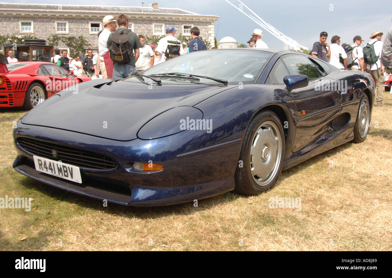 Jaguar XJ220 at Goodwood 2005 Stock Photo