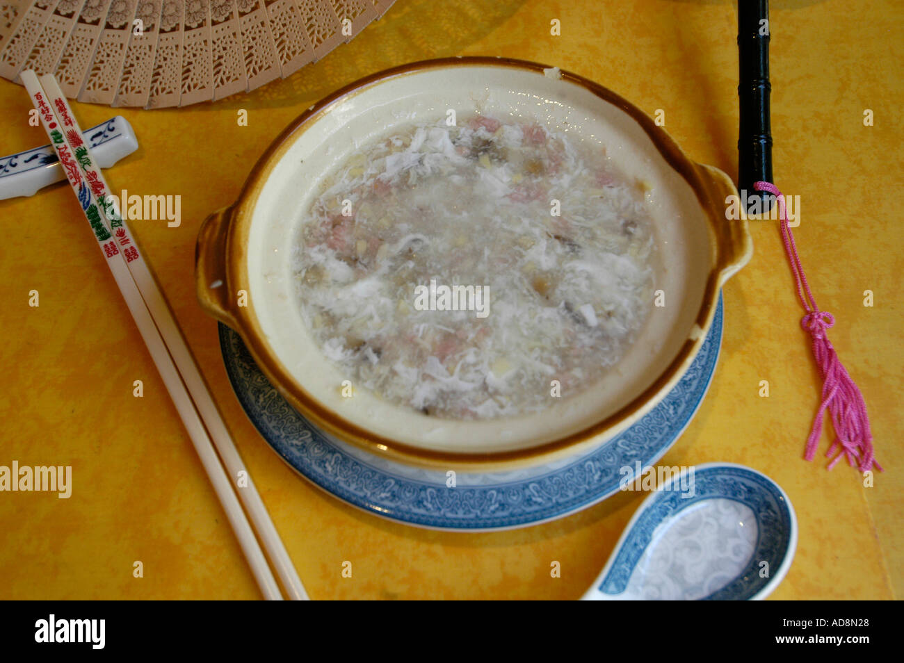 Chinese bird nest soup hires stock photography and images Alamy