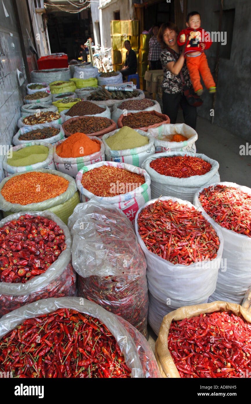 Chilli peppers on sale in Wuhan, China Stock Photo