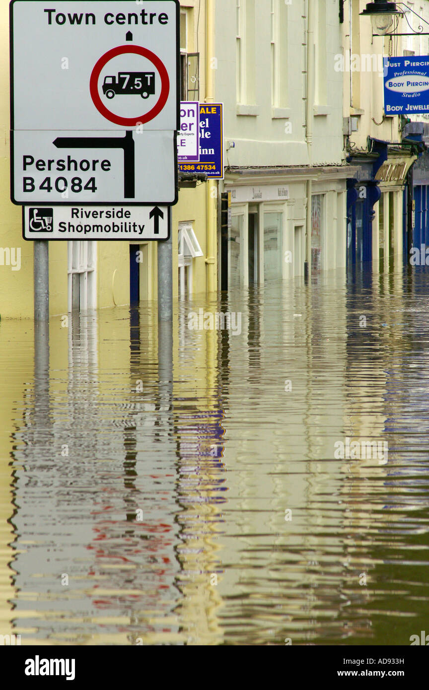 flooded Evesham Town center . Worcestershire, England, Stock Photo