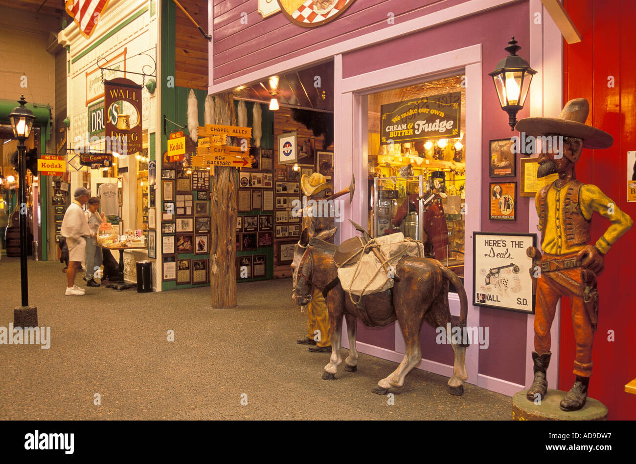 Wall Drug South Dakota Stock Photo Alamy