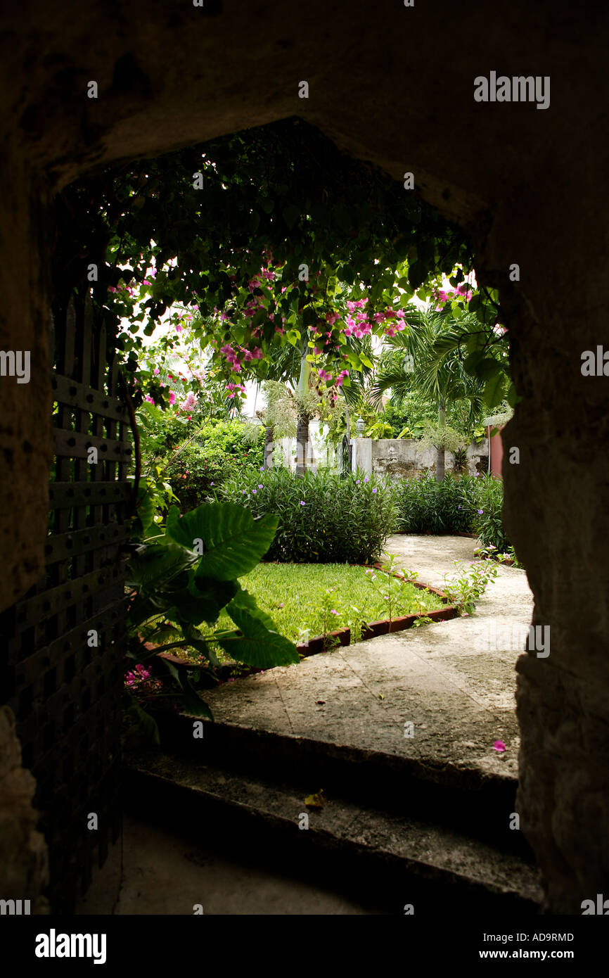 Entrance to the Humidor Restaurant and Graycliff Cigar Company, West
