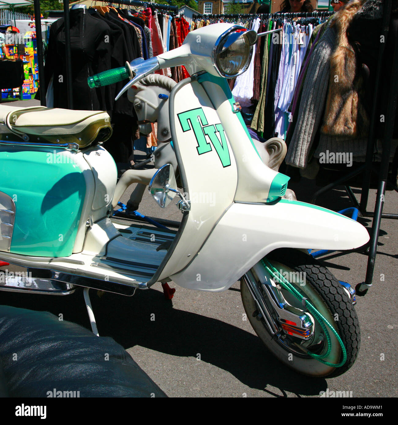 Mod scooter 60s hires stock photography and images Alamy