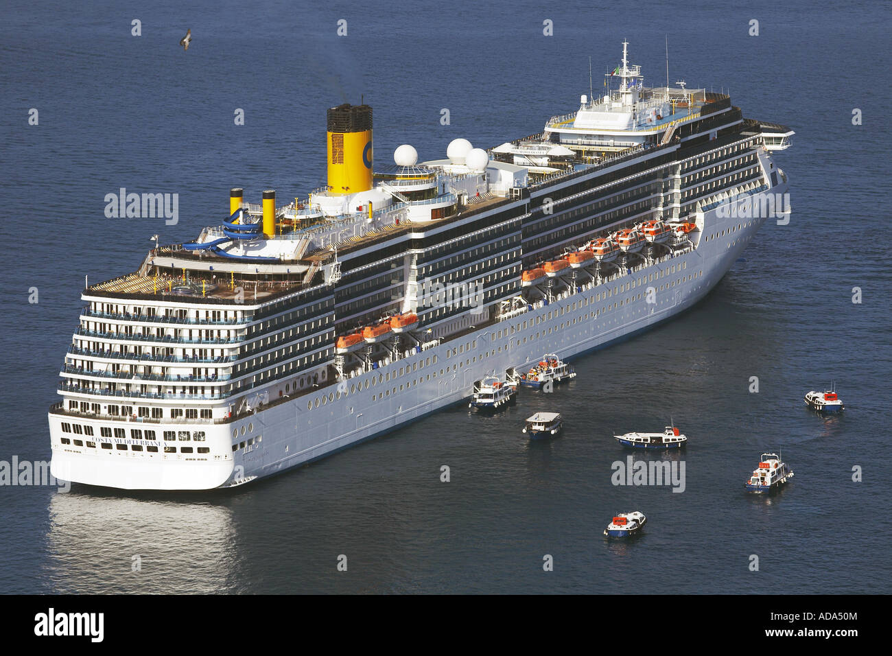 arrival of the tourists with the cruise ship, Greece, Santorin, Thira Stock Photo