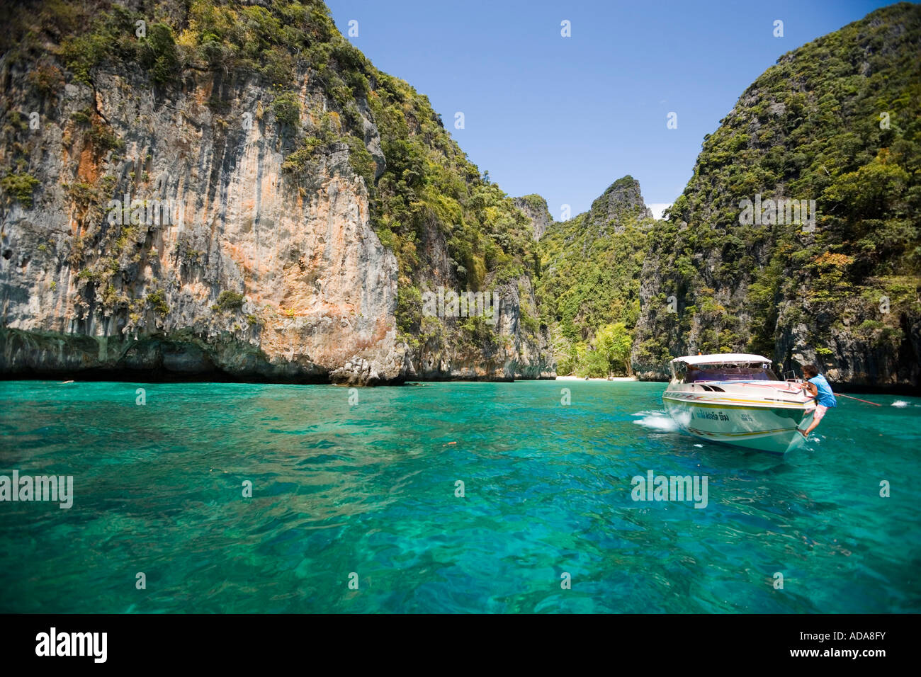Snorkeling trip to Pileh a beautiful scenic lagoon Ko Phi Phi Leh Ko ...