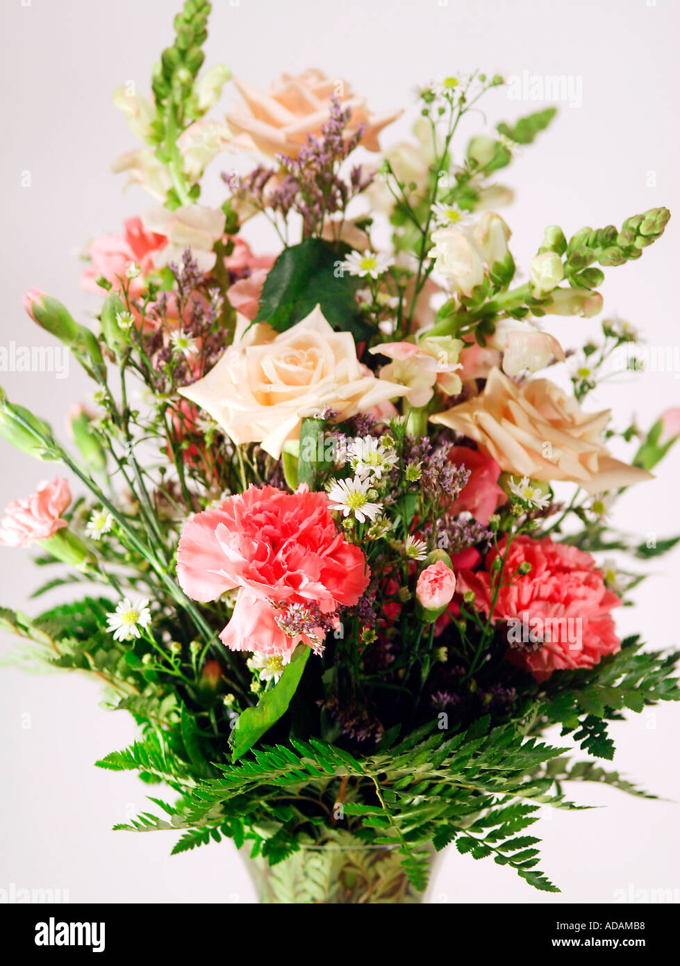 Mixed Flower Arrangement Bouquet Stock Photo Alamy