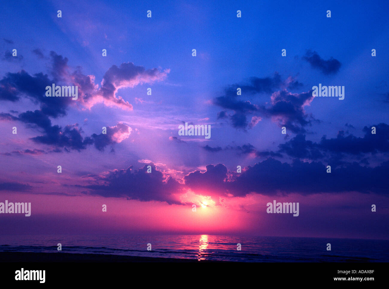 Lake Michigan Sunrise Two Rivers Wisconsin Stock Photo Alamy