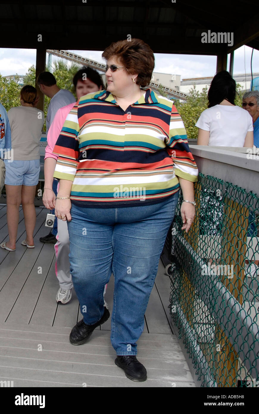 Why is the Obesity Problem Growing Faster in Women than Men?, image size:870x1390