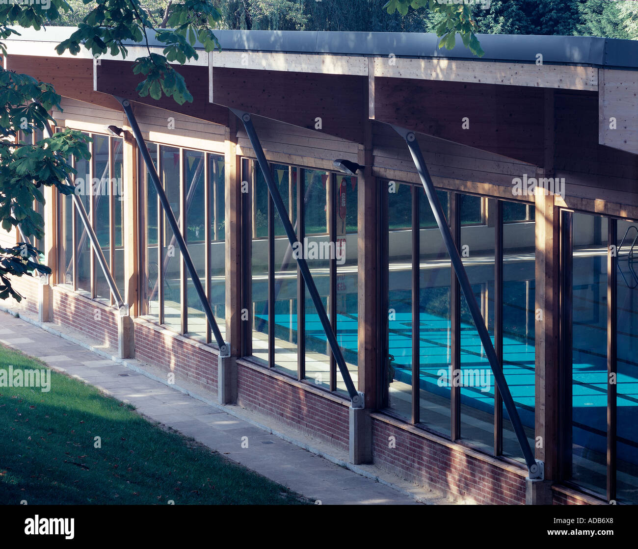 Mill Hill School Swimming Pool, London, 2005. Architect FDA Design